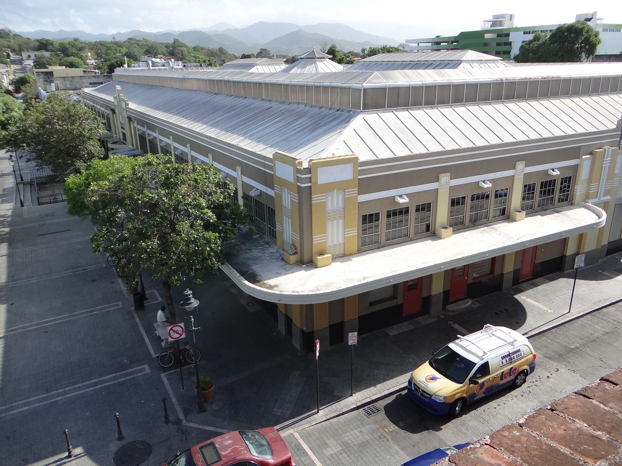Plaza del Mercado - Ponce - 2013 00002